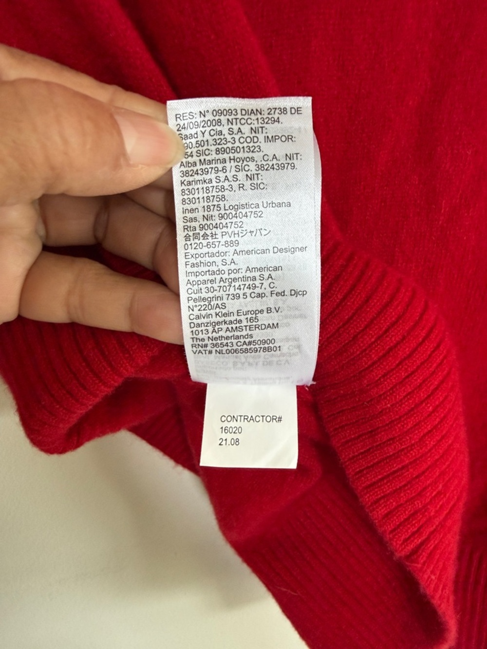 100% Wool Calvin Klein Bright Red Crewneck Sweater 100%Wool/Lana. - Picture 10 of 10